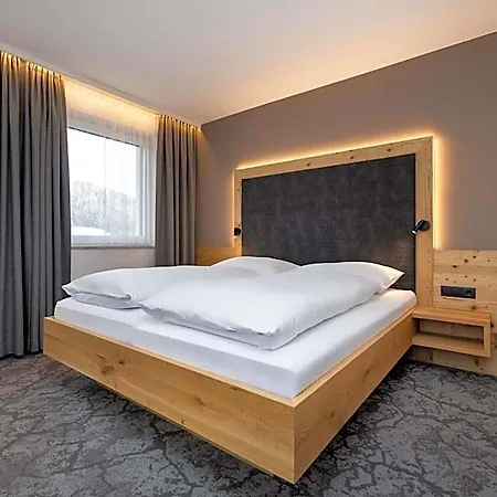 Hotel Forellenhof 4*