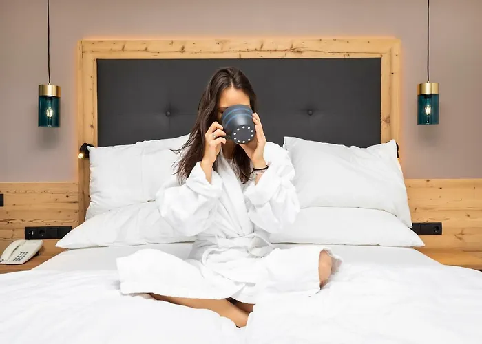 福勒伦霍夫酒店 弗拉绍